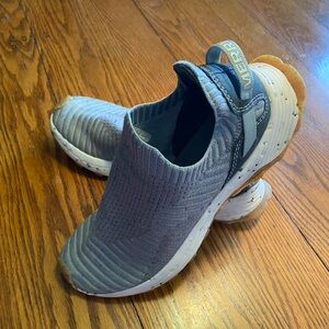 Merrill slip on shoes women’s size 8